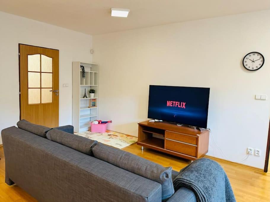 Family-Friendly Prague 5 Stay Exteriér fotografie